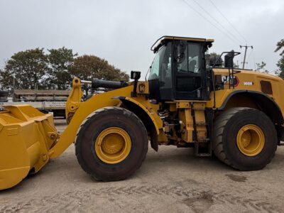 2020 Cat 966m Loading Shovel